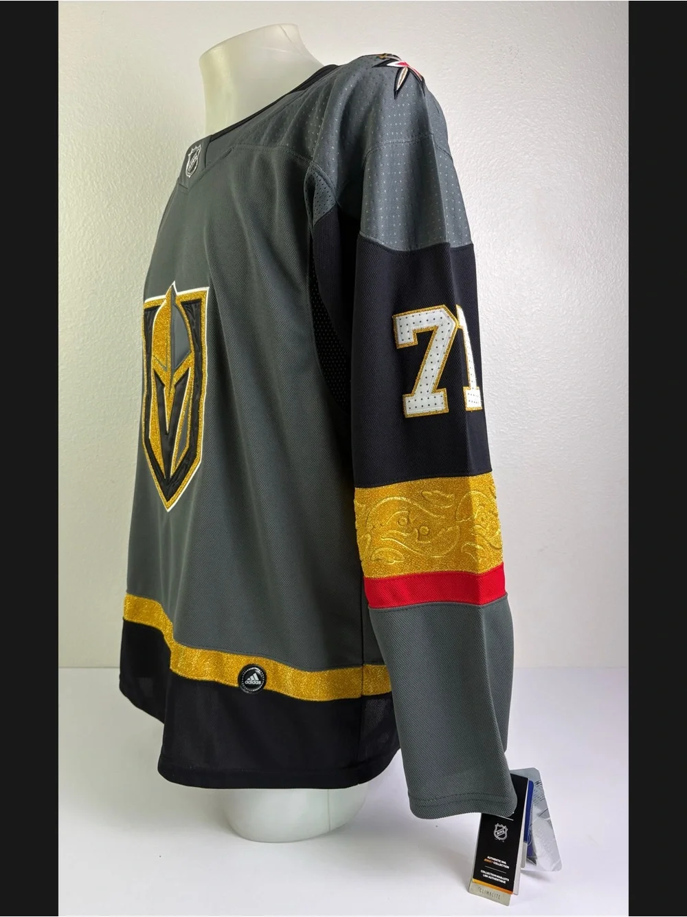William Karlsson #71 Vegas Golden Knights Adidas NHL Jersey Size 52 NWT